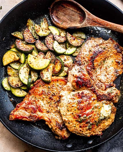 Garlic Butter Pork Chops with Zucchini