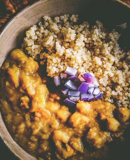 Instant Pot Lentil Chickpea Curry