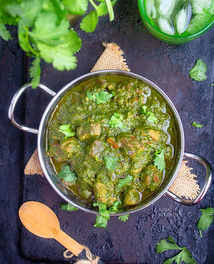 Lamb Saag - Restaurant Style | Video