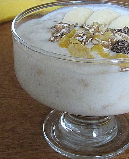 Joghurtmüsli mit Banane