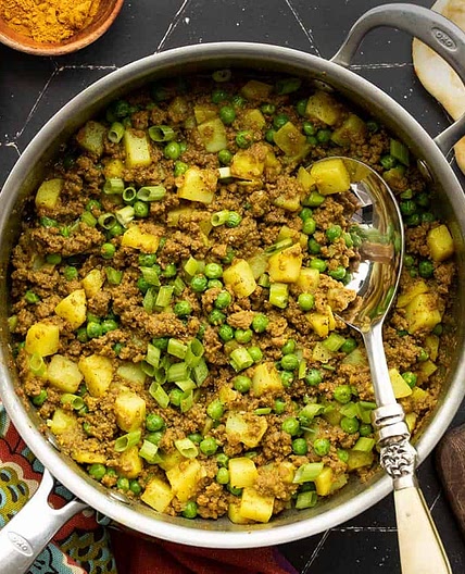 Curried Ground Beef with Peas and Potatoes