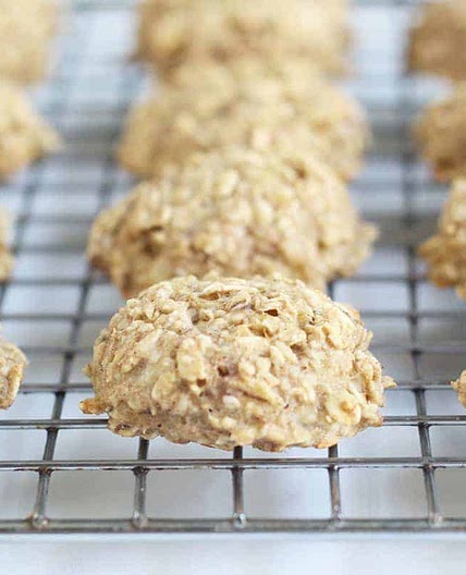 Healthy Banana Cookies (to Share with the Kids)