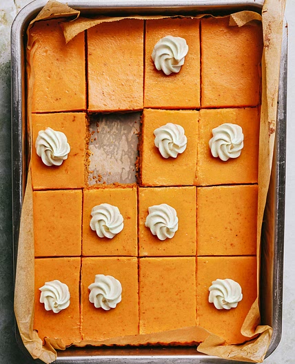Pumpkin Spice Cheesecake Bars