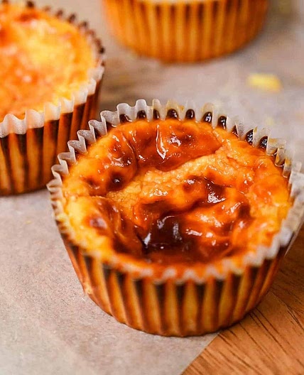 Japanese Basque Style Cheesecake (Lawson's Baschee Copycat Recipe)