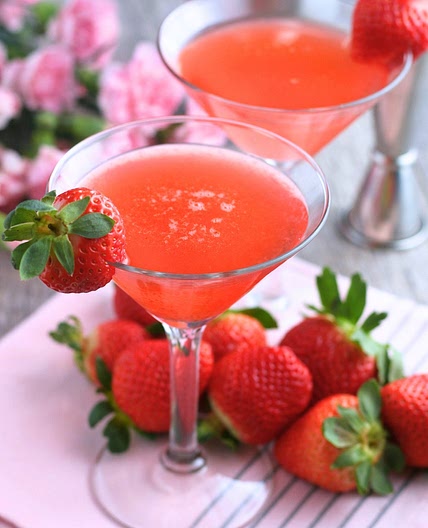 Amazing Strawberry Vodka Martini Recipe