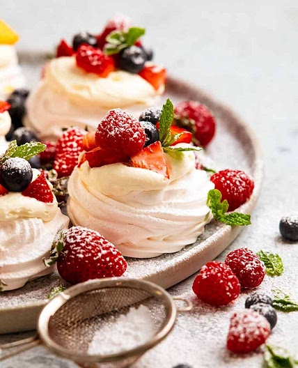 Mini Pavlovas