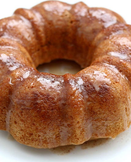 Instant Pot Apple Cider Donut Cake
