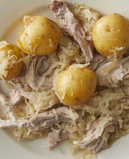Slow Cooker Pork and Sauerkraut