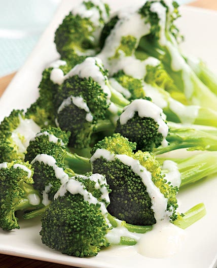 Broccoli with Creamy Parmesan Sauce