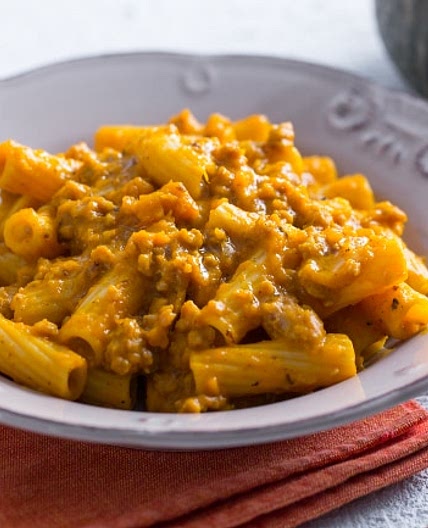 Pasta zucca e salsiccia