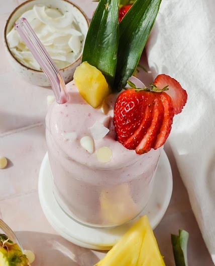 Bahama Mama Smoothie {Copycat Tropical Smoothie}