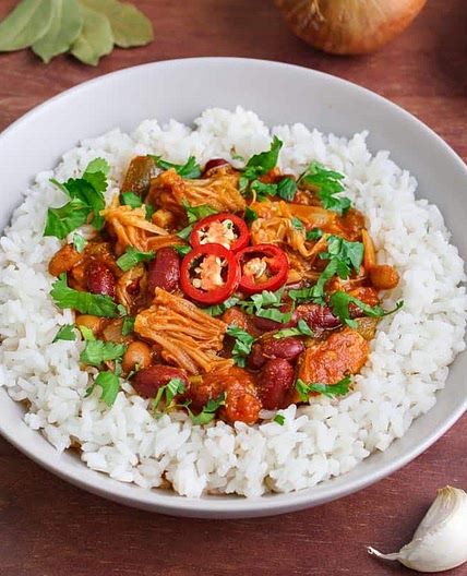 Smoky Jackfruit Chilli (Vegan + Gluten-Free)