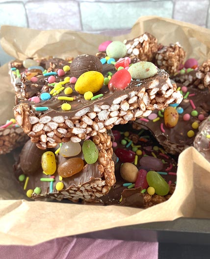 Simple No-Bake Chocolate Puffed Rice Bark