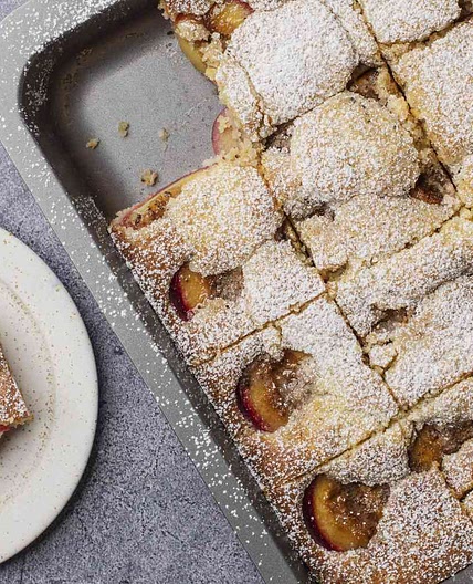 Polish Plum Cake (Placek z Sliwkami)