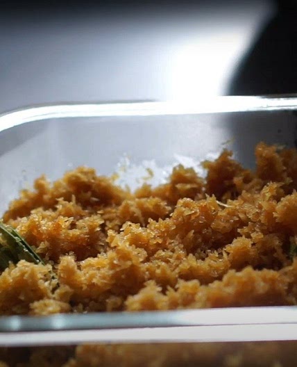 Pandan Coconut Filling for Nonya Kueh and Breads 香兰炒椰丝