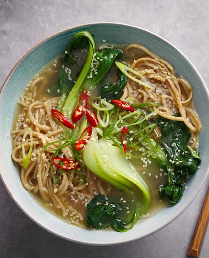 Vegan noodle soup