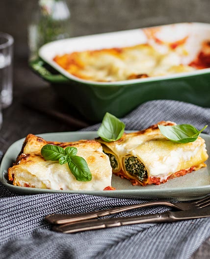 Spinach and ricotta cannelloni