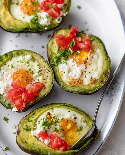 Baked Eggs in Avocado