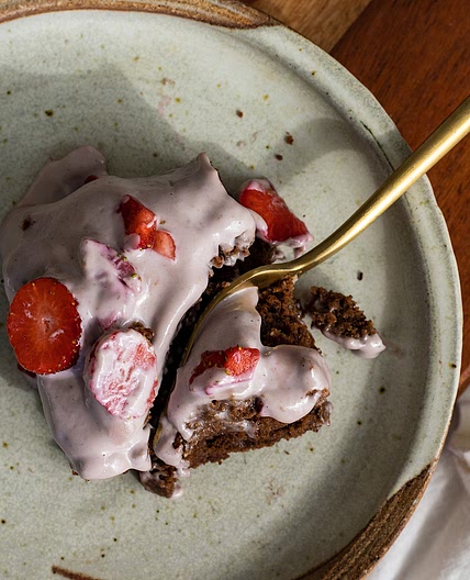 Vegan Chocolate Strawberry Cake