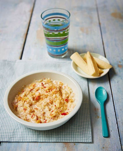 Helen’s apple & cinnamon porridge