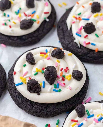 Oreo birthday cake cookies Crumbl copycat