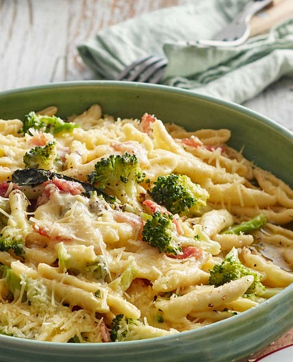 Bacon, Broccoli and Parmesan Pasta