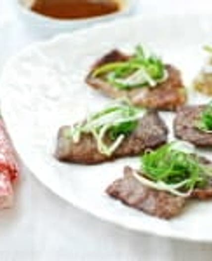 Yukjeon (Pan-fried battered beef)