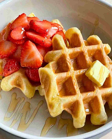 Japanese Mochi Waffle Recipe (Crispy and Chewy)