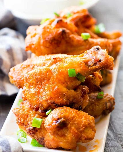 Crispy Baked Buffalo Chicken Wings {Paleo, Whole30}
