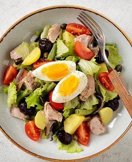 Nicoise Salad with tuna