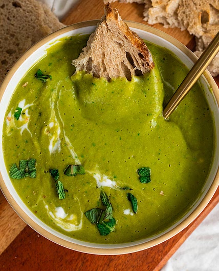 Vegan Creamy Mint Pea Soup
