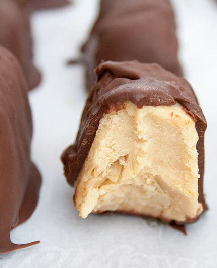 Chocolate Covered Peanut Butter Frozen Yogurt Bites