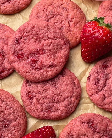 Vegan Strawberry Cookies