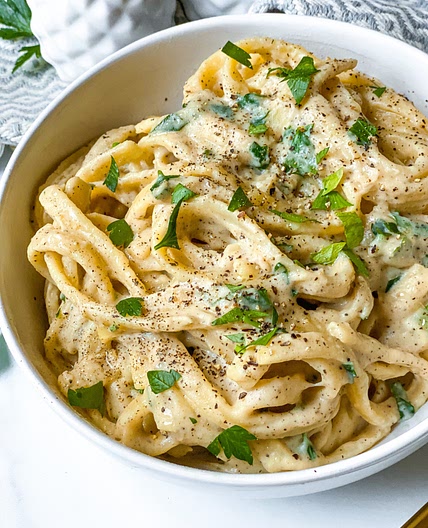 Creamy Vegan Cauliflower Cashew Alfredo