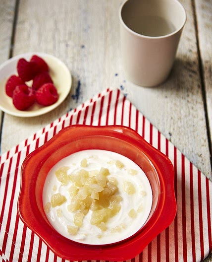 Helen’s poached pears with Greek yoghurt