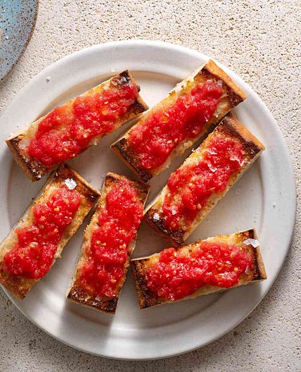 Pan con Tomate (Spanish-Style Grilled Bread With Tomato) Recipe