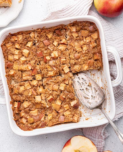 Apple Cinnamon Baked Oatmeal