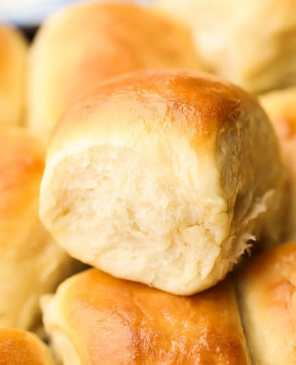 Vegan Dinner Rolls