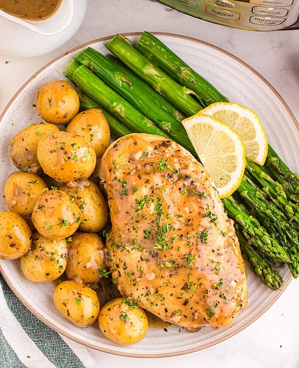 Lemon Garlic Instant Pot Chicken and Potatoes