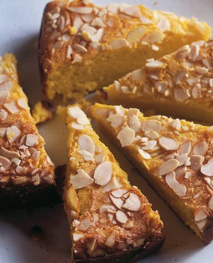 Apple and Almond Cake