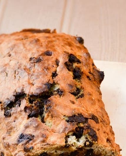 Easy Vegan Choc Chip Banana Bread