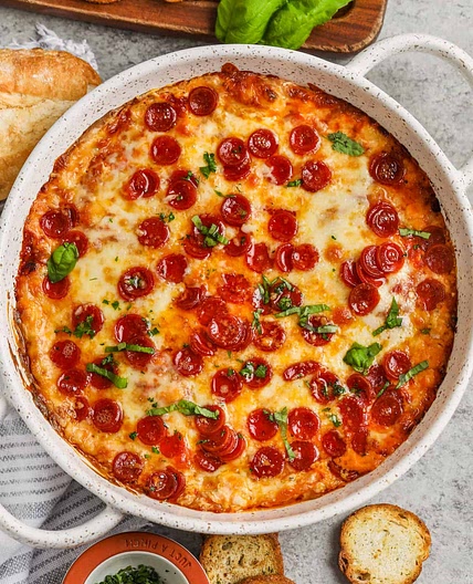 Easy Cheesy Pizza Dip
