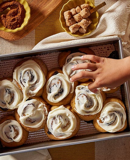 Gingerbread Cinnamon Rolls with Cream Cheese Frosting