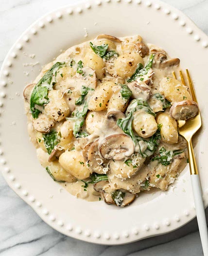 Creamy Mushroom and Spinach Gnocchi