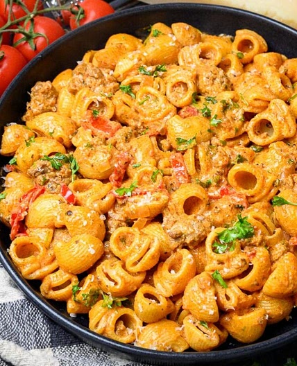 Creamy Cajun Sausage Pasta
