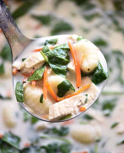 Slow Cooker Olive Garden Chicken Gnocchi Soup