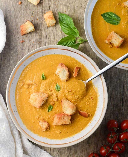 Creamy Tomato Carrot Soup with Basil (Vegan)