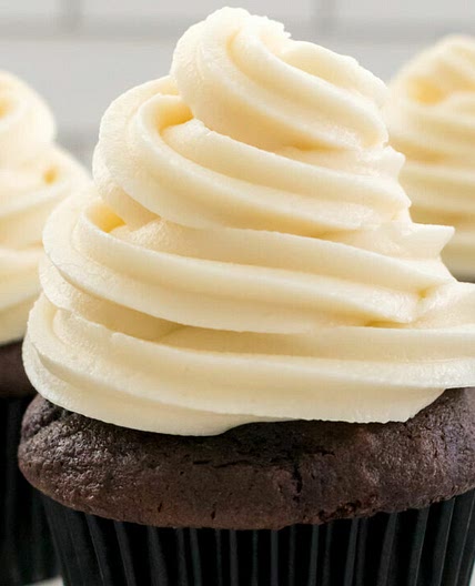 The Best Cream Cheese Frosting