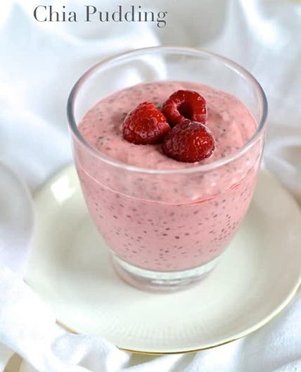 Vanilla Raspberry Chia Pudding
