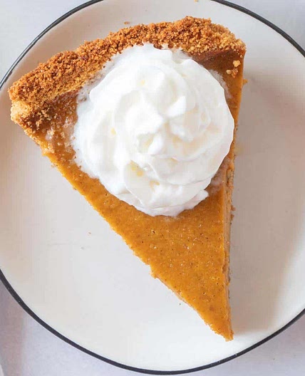 Pumpkin Pie with Graham Cracker Crust